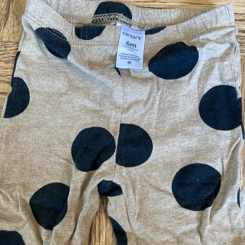 Carter’s Leggings 6 months